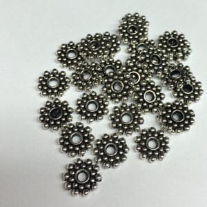 Daisy Spacer Antique Silver 8mm