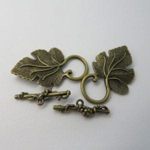 Toggle Vine Leaf Bronzetone