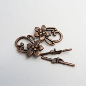 Toggle Clasp Lily Coppertone