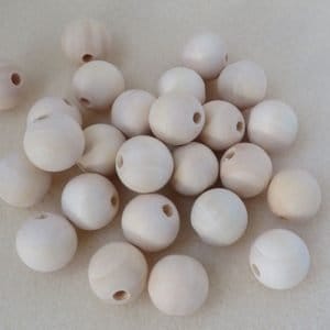 Wooden Natural Round 17mm Beads