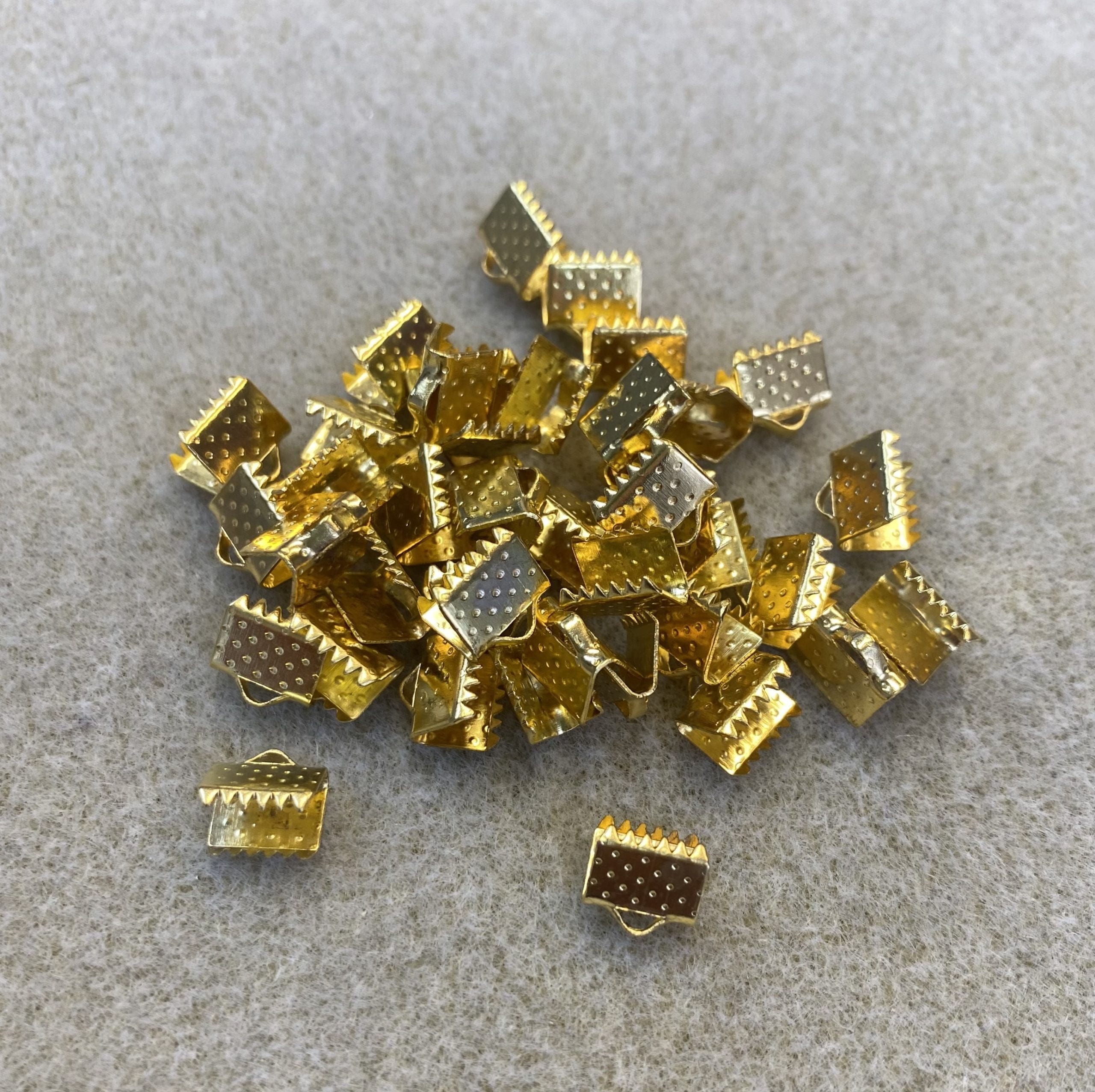 Gold Plate ribbon ends 8x6mm