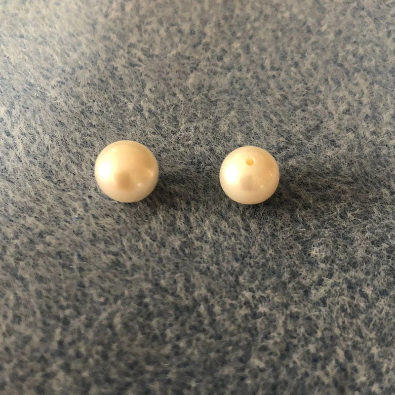 Half Drilled Pearls