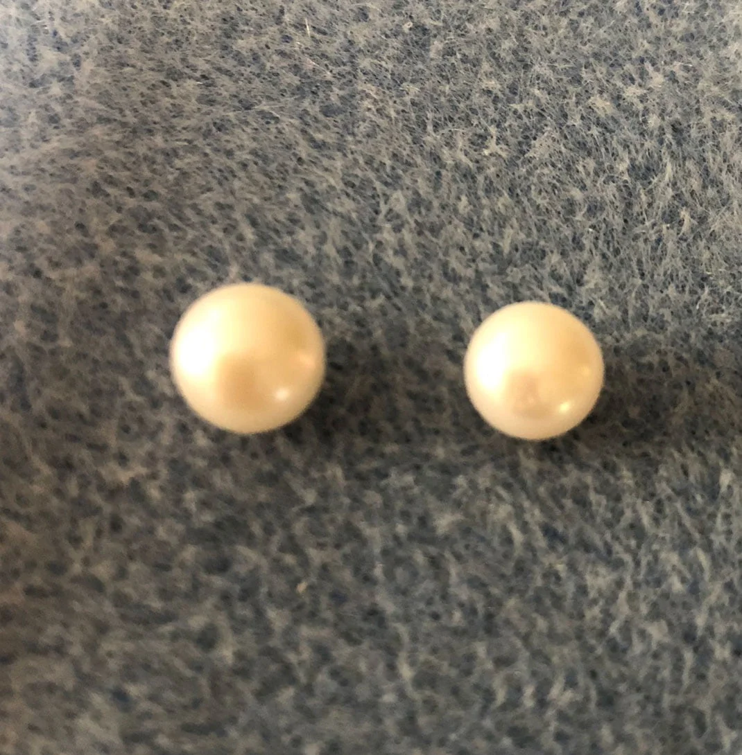 Half Drilled Pearls